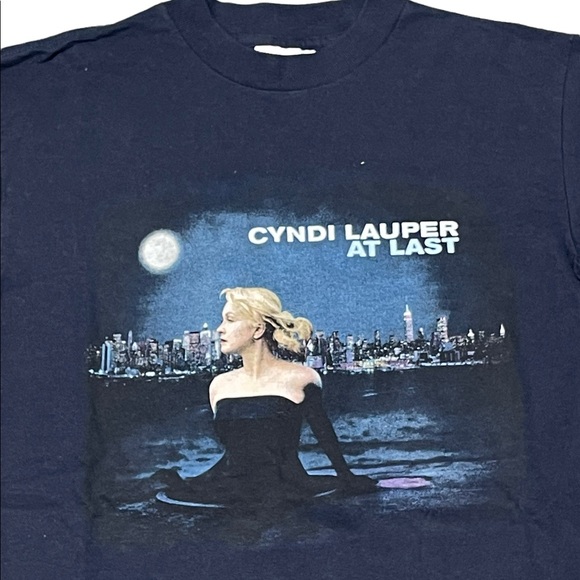 Vintage CYNDI LAUPER T-Shirt 2003 AT LAST Album Promo Tee sz Men’s SMALL - Picture 4 of 6